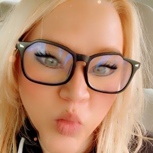 Meet your Posher, Lesley